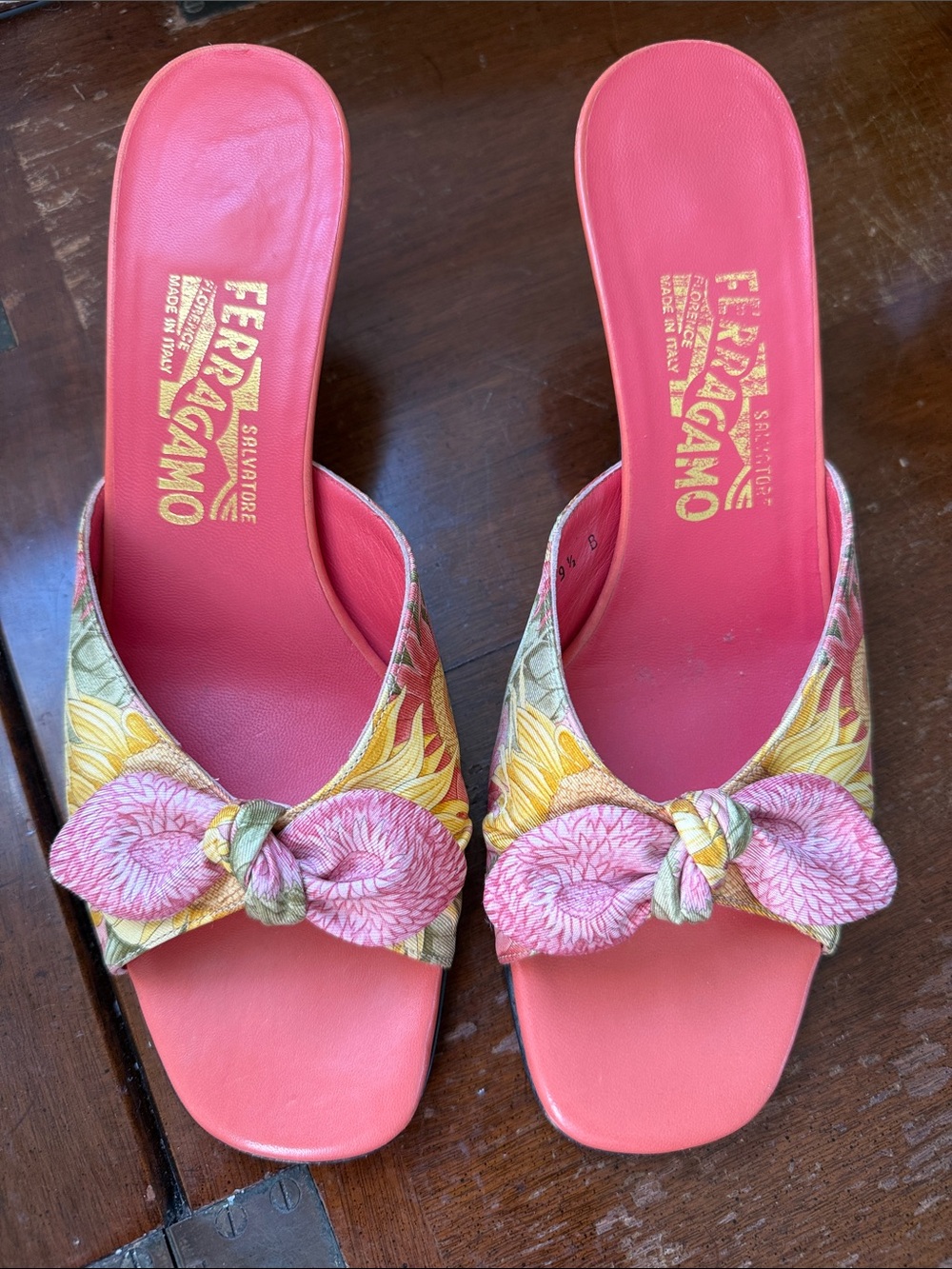 Salvatore Ferragamo Coral Floral Knot Slide Mules